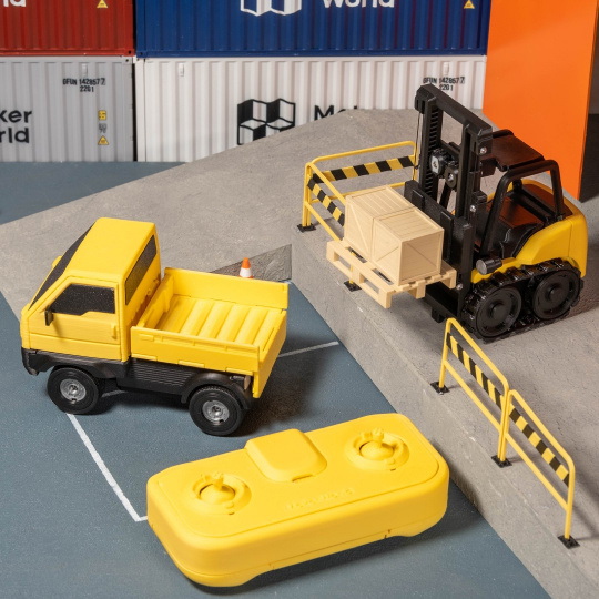 Комплект обладнання CyberBrick Ultimate - ZK003 - набір для складання та програмування моделей з дистанційним керуванням - Bambu L