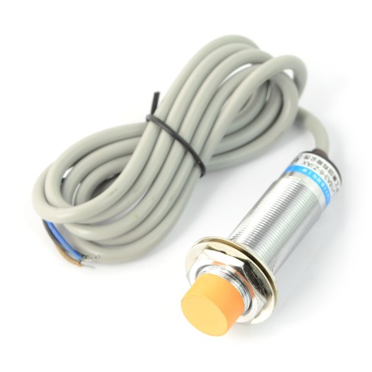 Індуктивний датчик наближення LJ18A3-8-Z/AX 8 мм 6-36 В