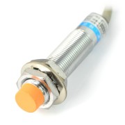 Indukcyjny czujnik zbliżeniowy LJ12A3-4-Z/BY 4mm 6-36V