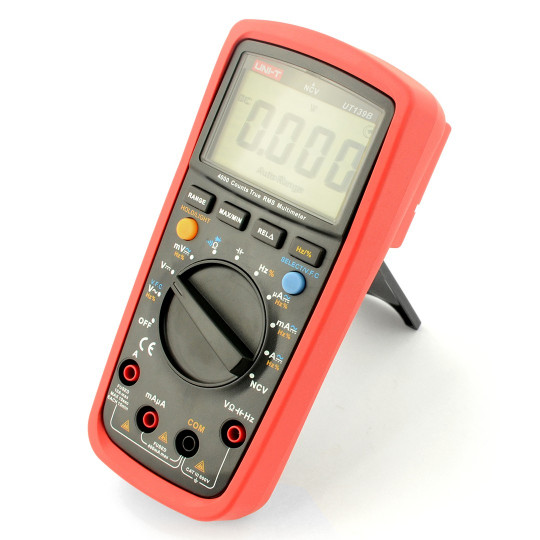 Універсальний лічильник UNI-T UT139B