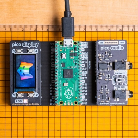 Pico Omnibus - двоконтактний розширювач для Raspberry Pi Pico