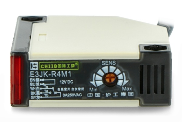 Czujnik fotoelektryczny SPDT E3JK-R4M1 12V IP65 - 4m