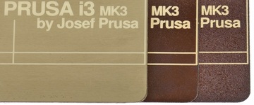 Zdejmowalny magnetyczny stół w oryginalnej drukarce 3D Prusa i3 MK52.