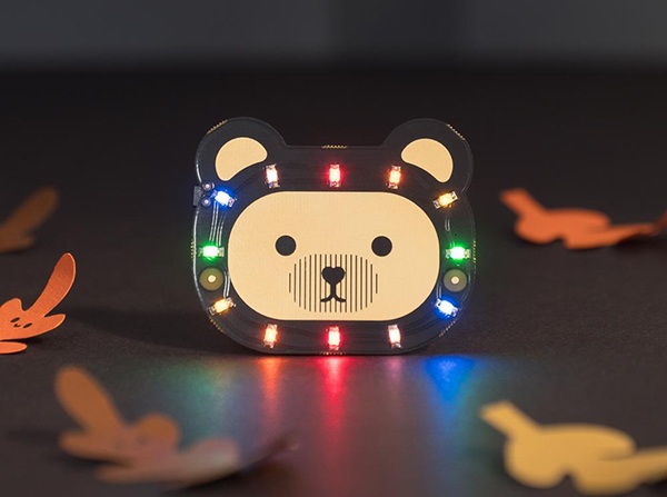 świecące diody LED w Bearables Bear Kit
