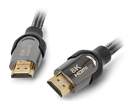 Dwie końcówki przewodu USB typu męskiego leżą na białym tle.